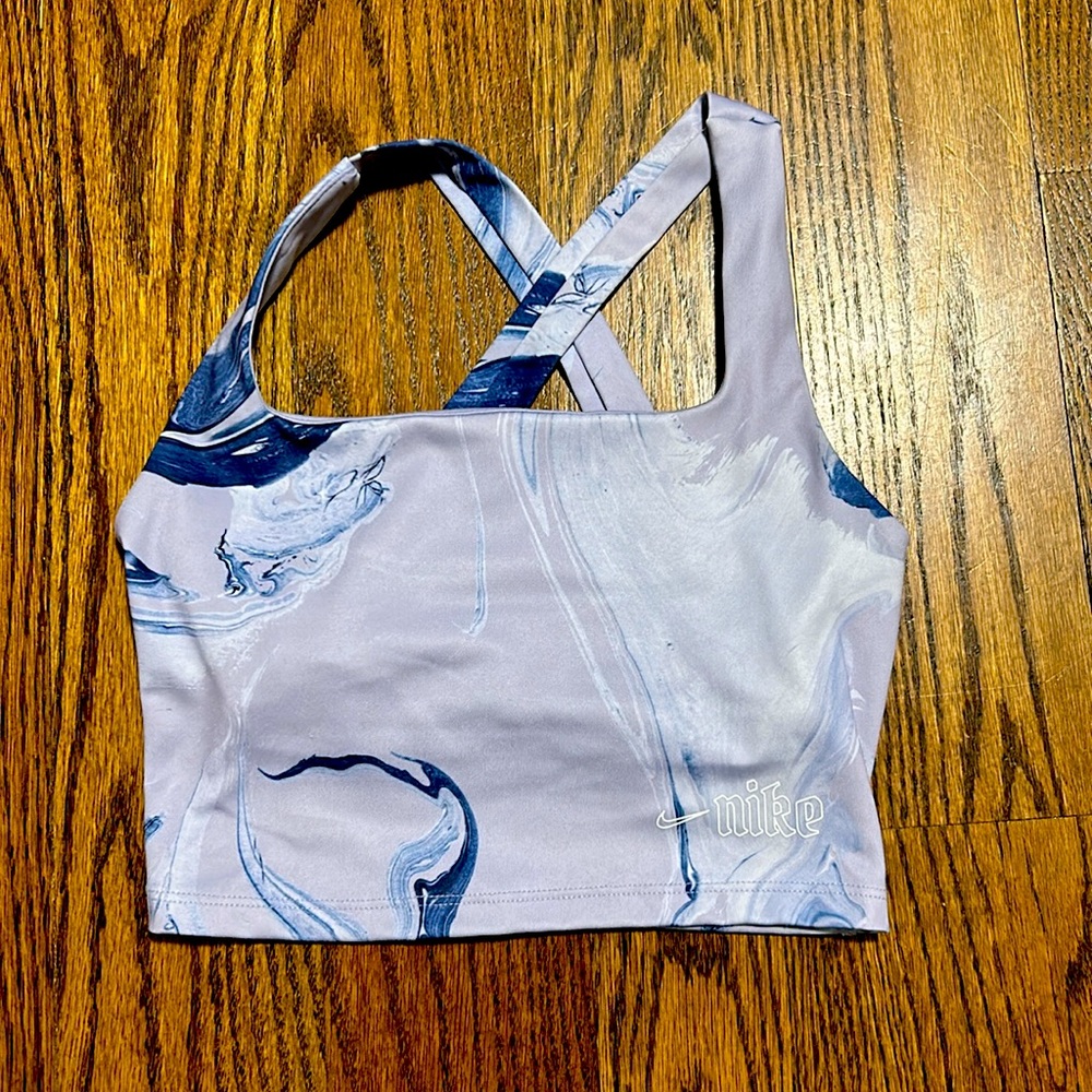 Nike Crop Top